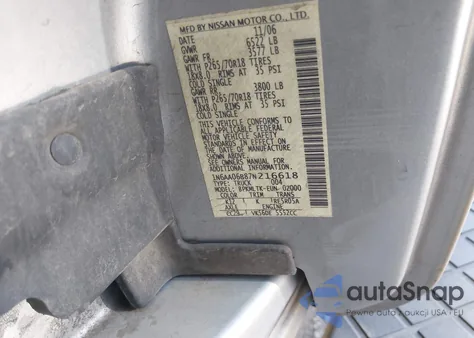 2007 Nissan Titan Se z USA, uszkodzony, nr VIN 1N6AA06B87N216618